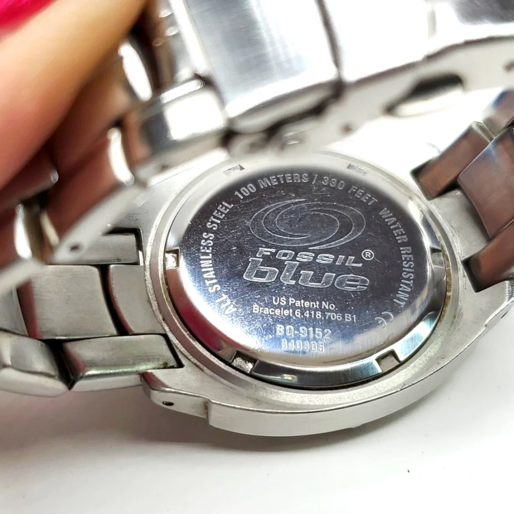 Fossil Blue Watch B9152 Silver Steel Wristband Red Face Chronograph Wat…